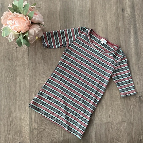 New Lularoe Gigi Minty Striped Short Sleeve Top - Picture 1 of 5